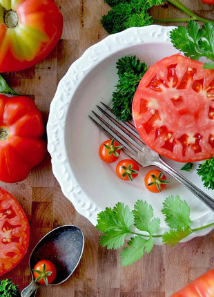 GIANT DELICIOUS TOMATO / UP TO 2KG
